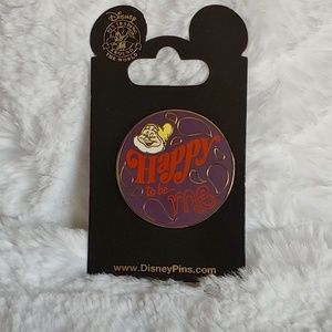 🏷 Disney Pin Trading Happy to be me NWT